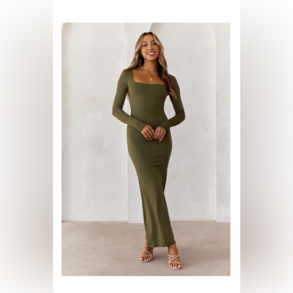 Hello Molly Base Layer Long Sleeve Dress